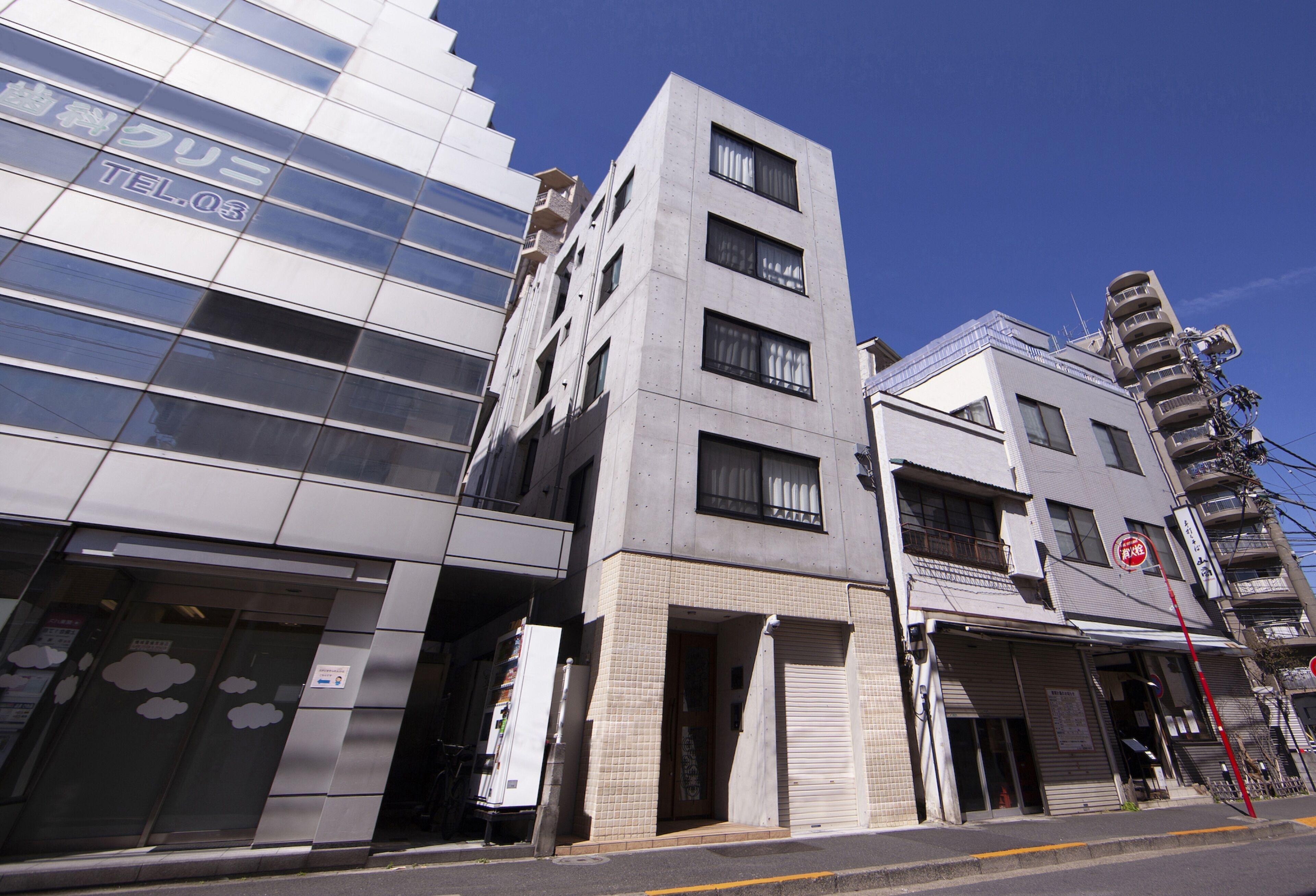 Laffitte Tokyo — Photos 1